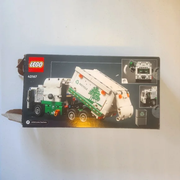 LEGO Technic Mack LR Electric Garbage Truck 42167 New Open Box Toy Brick Trucks - Picture 5 of 7
